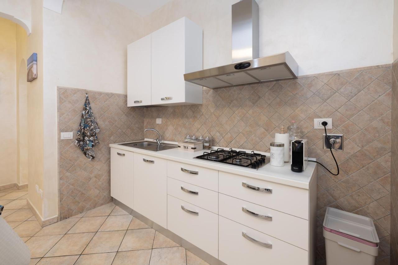 Roma Marine House Hotel Lido di Ostia Ngoại thất bức ảnh